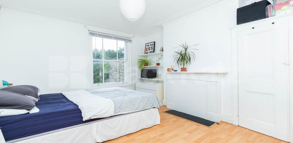 			NEW INSTRUCTION!, 2 Bedroom, 1 bath, 1 reception Flat			 Landrock road, Crouch End